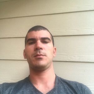 Meet your Posher, Luis